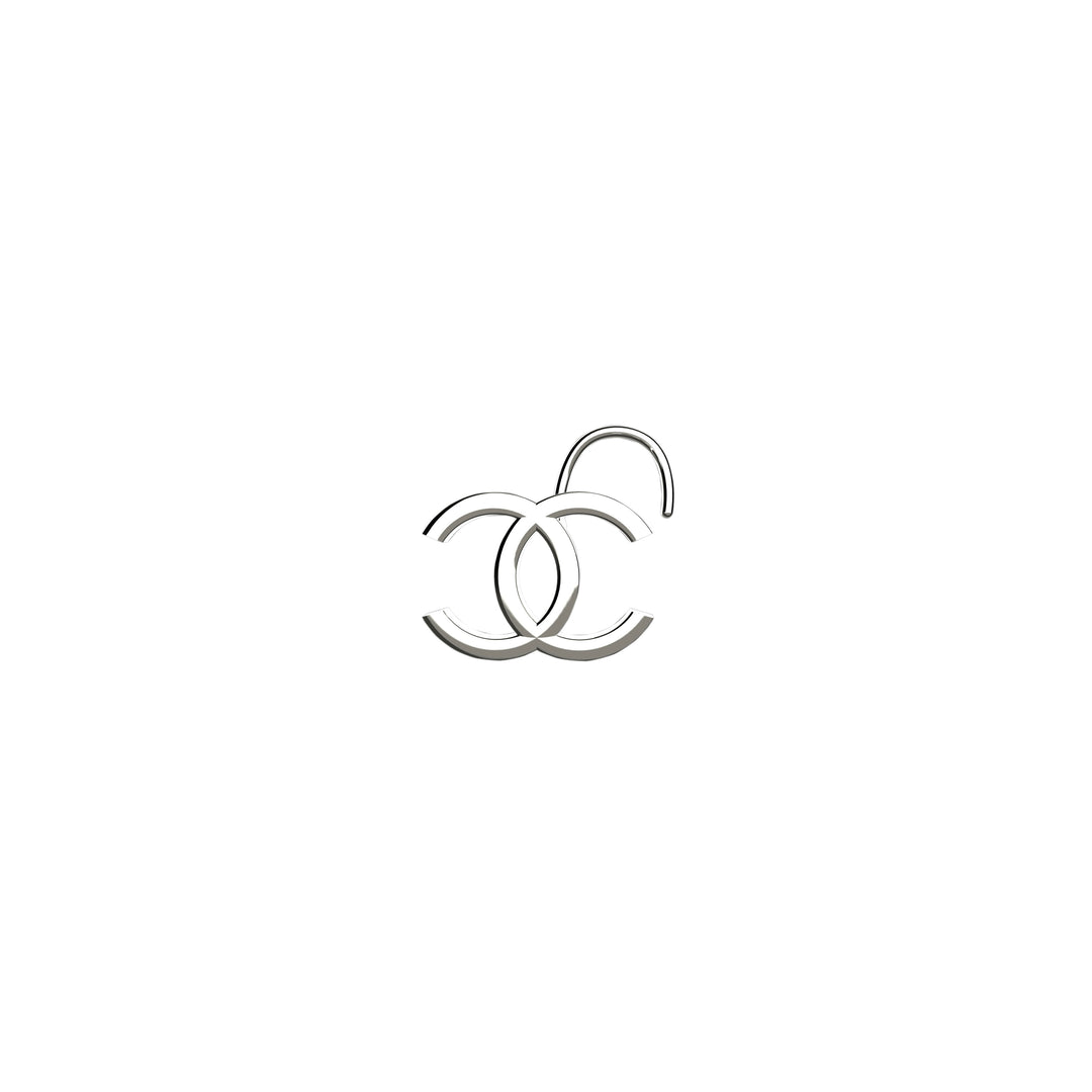 silver & gold channel nose ring – trendy and stylish accessory
