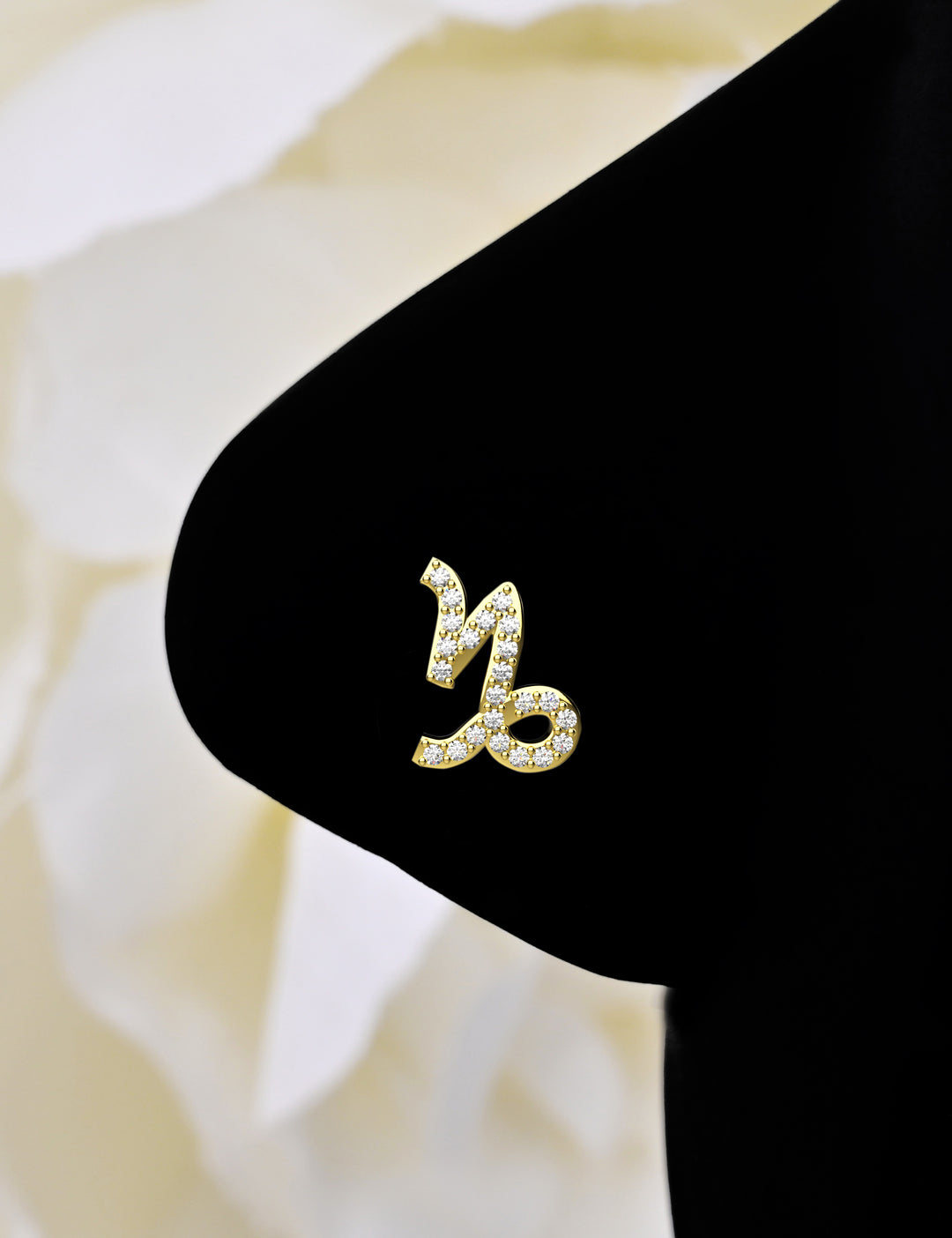 Capricorn zodiac nose stud
