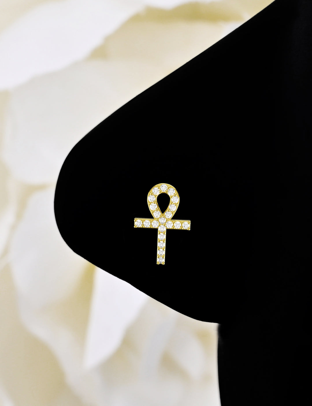 Cross nose stud