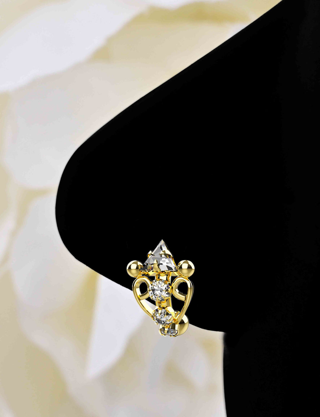 Gold Nose Hoop – elegant and timeless nose jewelry