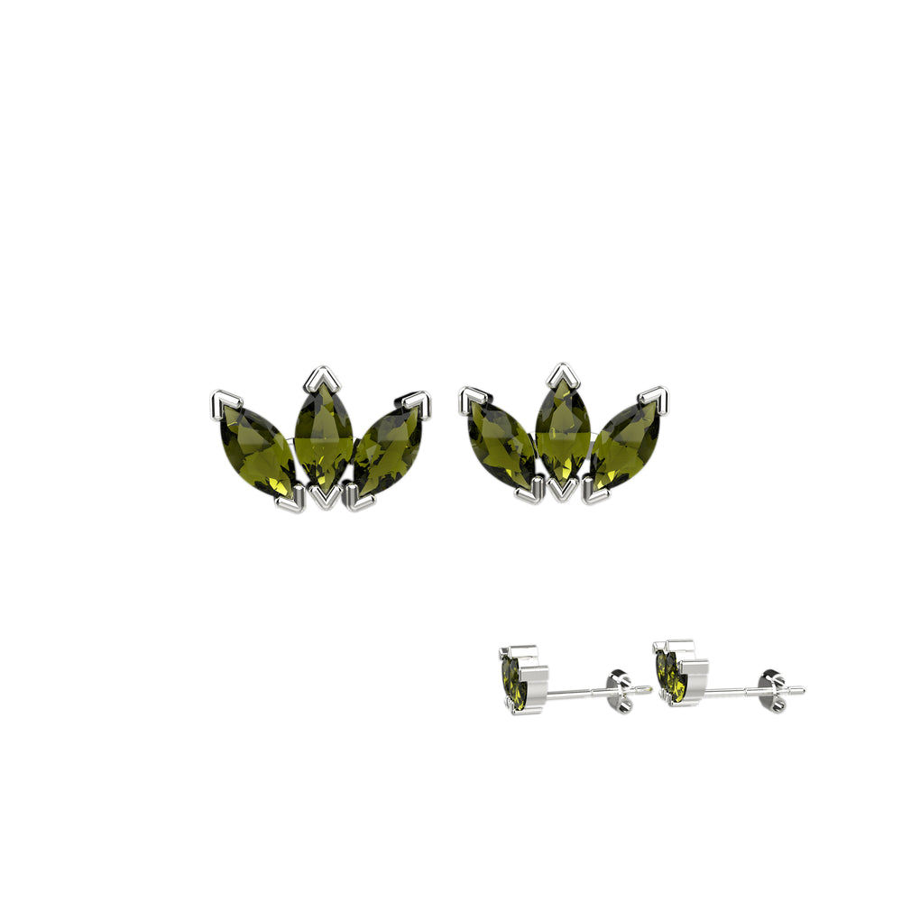Small stud earrings – everyday gold jewelry