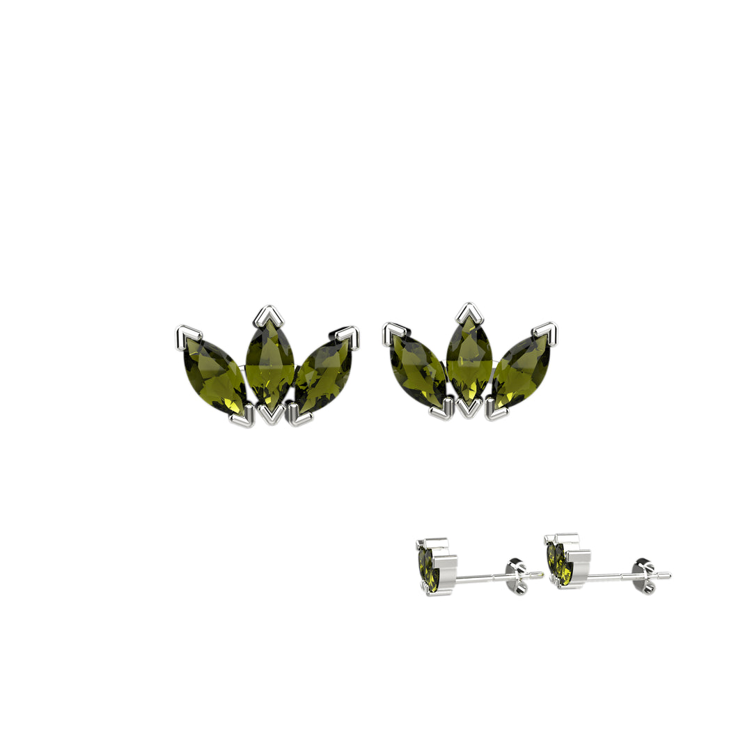 Small stud earrings – everyday gold jewelry