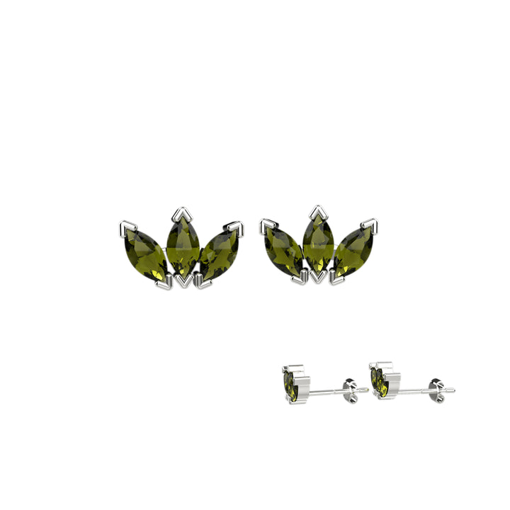 Small stud earrings – everyday gold jewelry