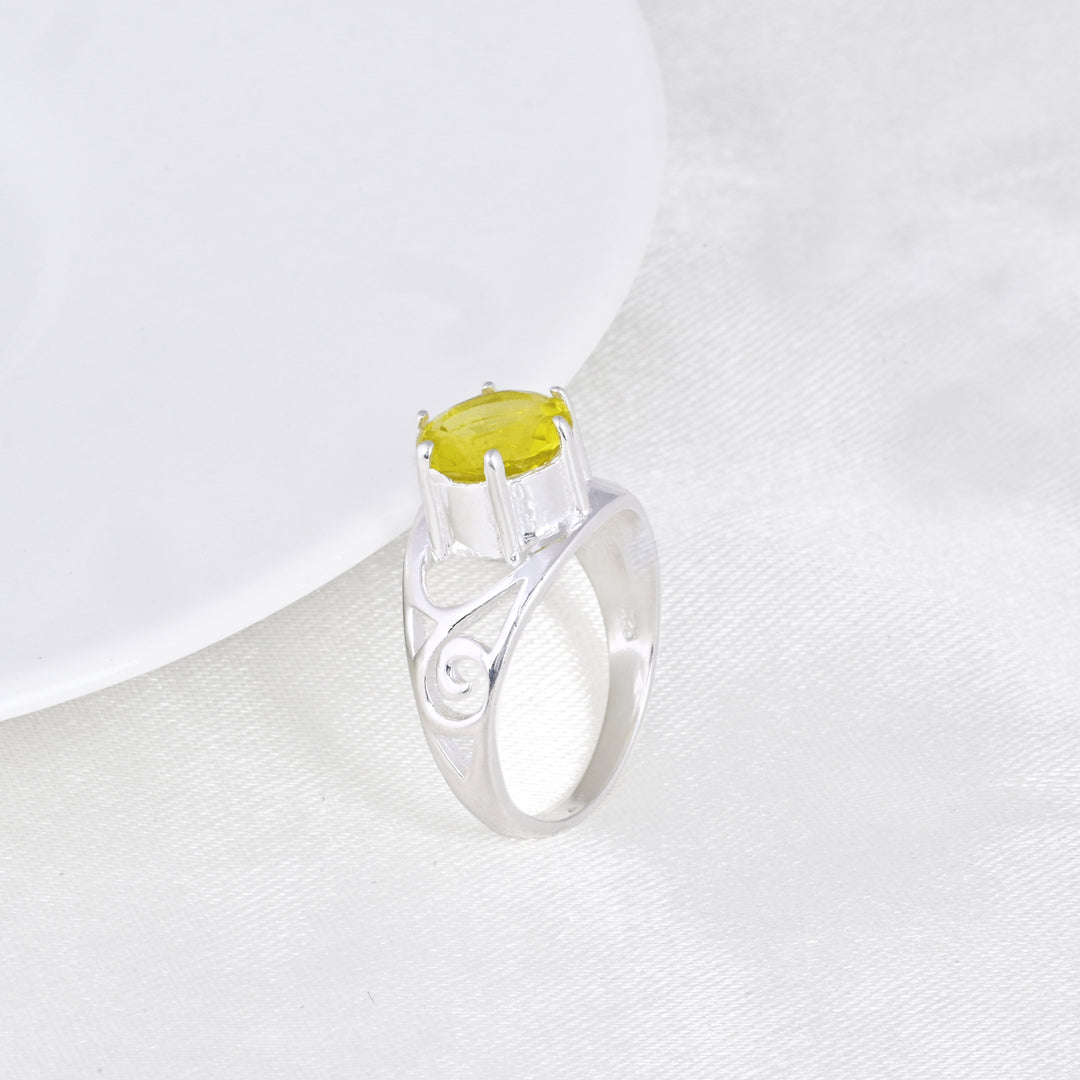 Sparkle Peridot Gems Signet Ring for Women