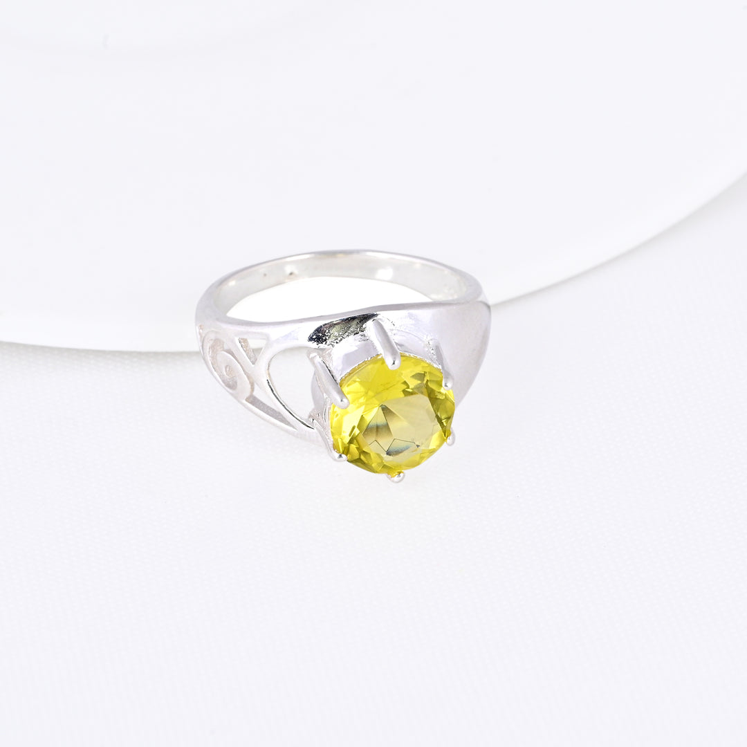 Sparkle Peridot Gems Signet Ring for Women
