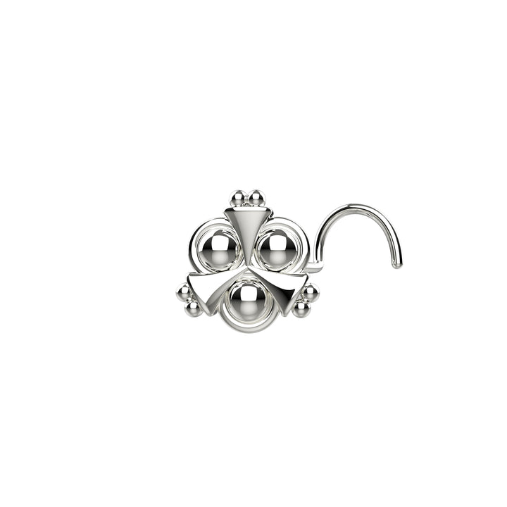 Small nose stud – elegant and subtle design