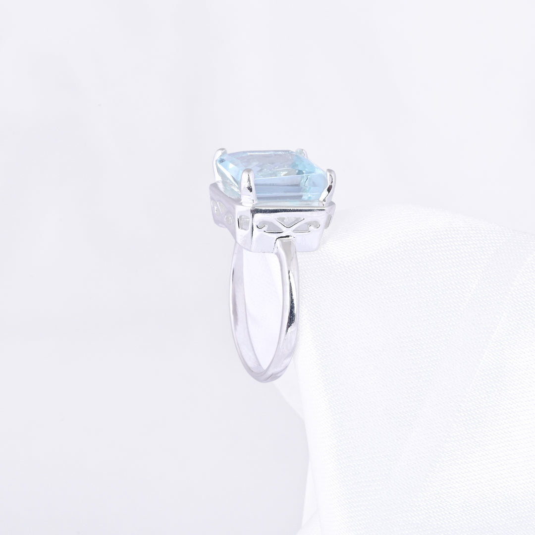 Brilliant Cut Blue Topaz Men's Ring - Sterling Silver