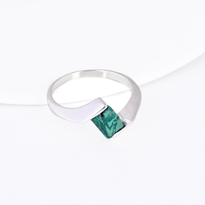 Green Malachite Bypass Solitaire Ring