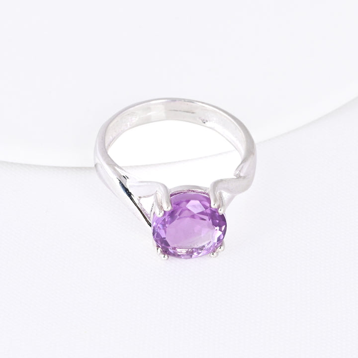 MINIMALIST AMETHYST RING IN STERLING SILVER