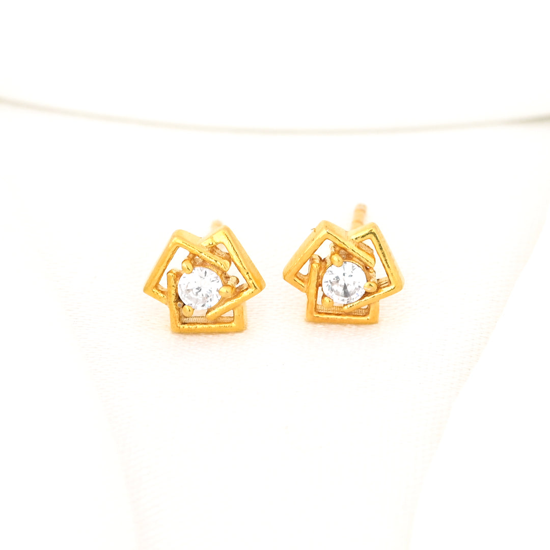 14k Gold Plated Tiny Diamond Flower Stud Earrings