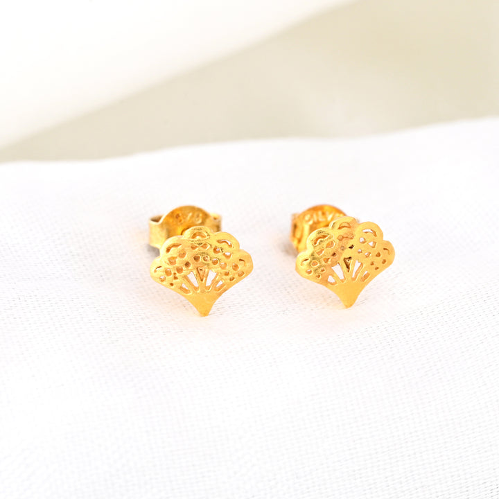 Dainty Seashell Stud Earrings - 14k Gold Plated