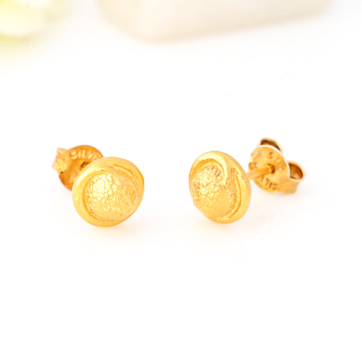 Embossed Round Flat Stud Earrings Geometric Disc Studs