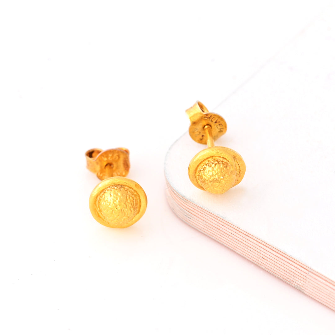 Embossed Round Flat Stud Earrings Geometric Disc Studs